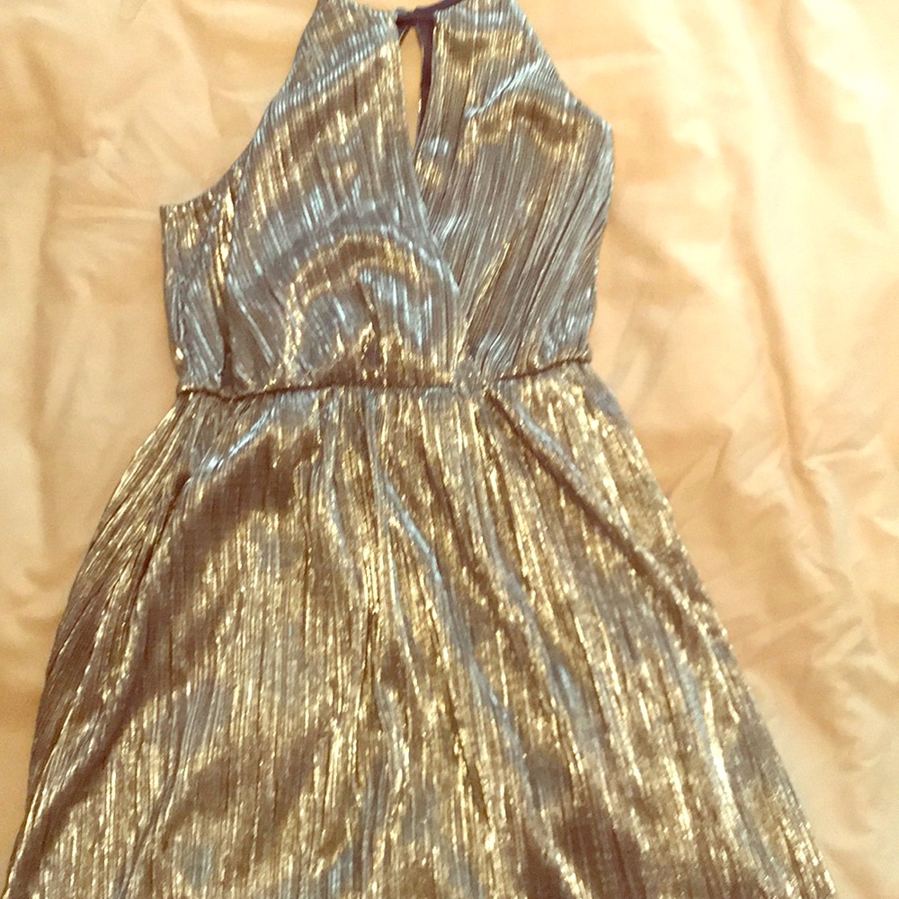 Gold metallic short pleated dress